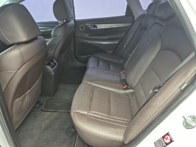 6071502132R12.jpg