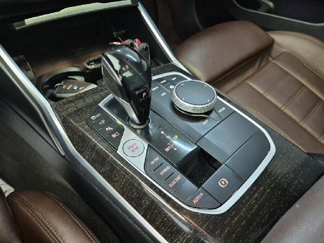 6071002833R8.jpg