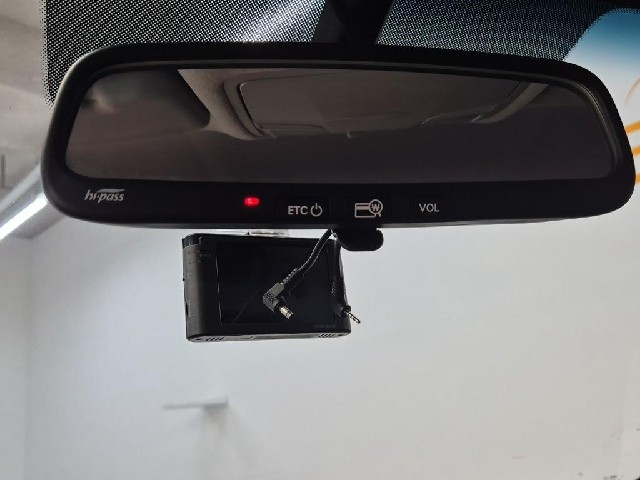 6081500204R16.jpg