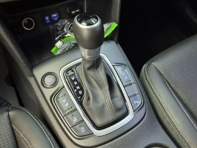 6081500204R8.jpg
