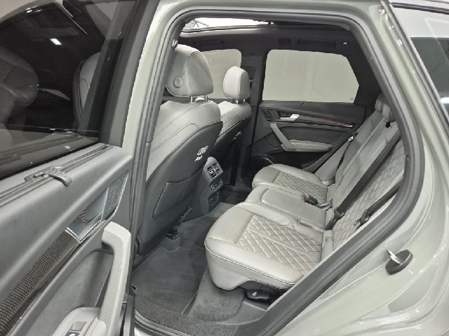 6071002548R12.jpg