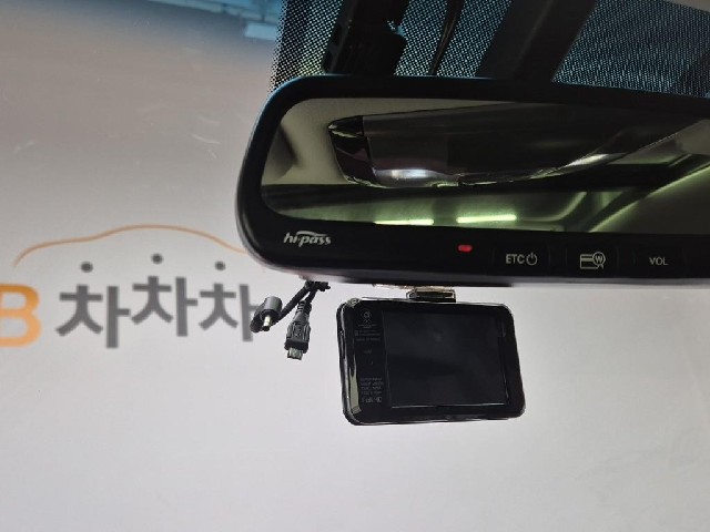 6041002432R17.jpg