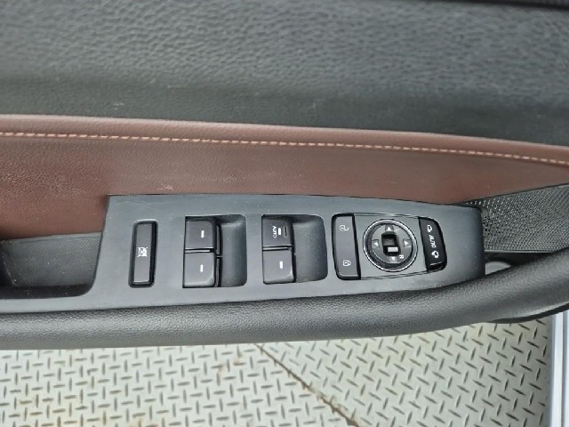 6091000559R18.jpg