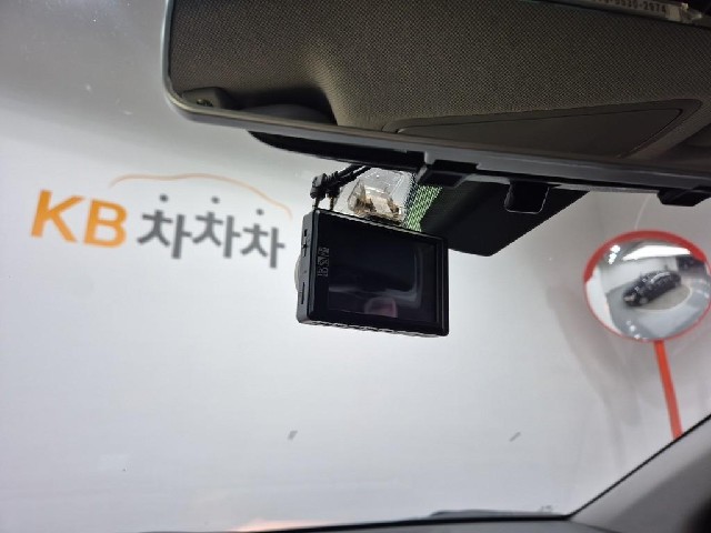 6081001940R15.jpg