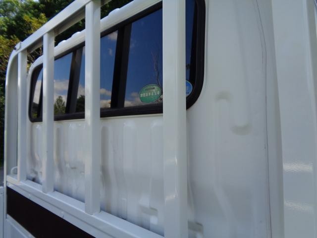 0ac473765a4f50cc97bac9bd2bd00233.jpg