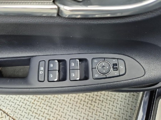 6091000811R18.jpg