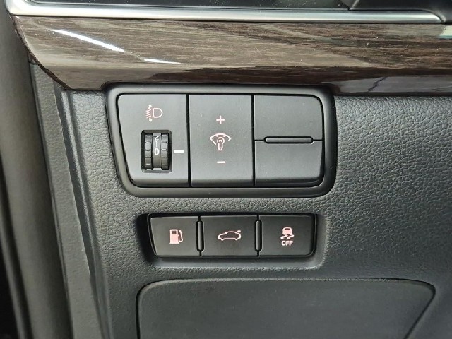 6091500828R17.jpg