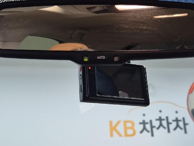 6051501773R17.jpg