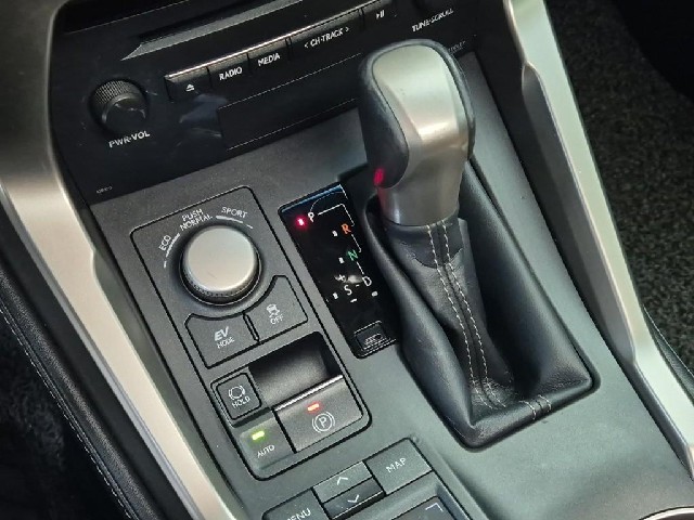 6051501773R8.jpg