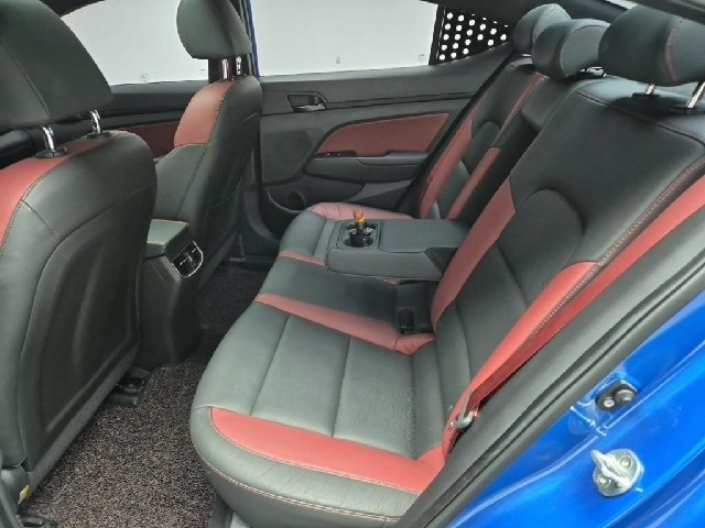 5121001331R12.jpg