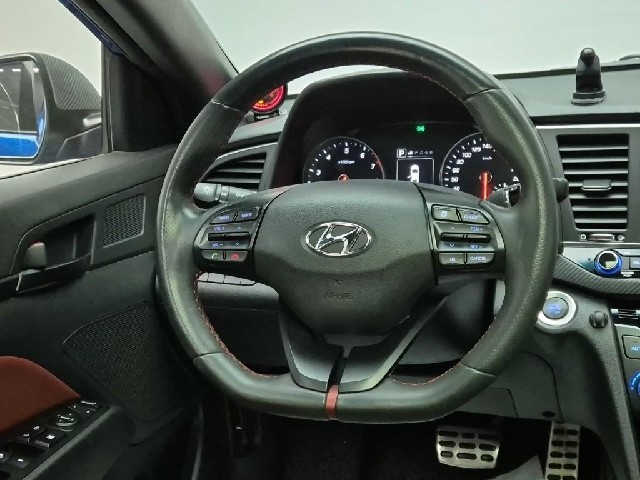 5121001331R9.jpg