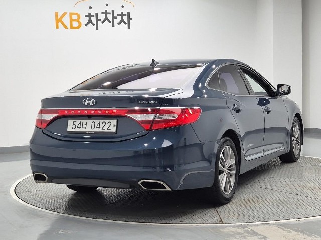 6061001352R3.jpg