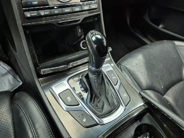 6061001352R8.jpg