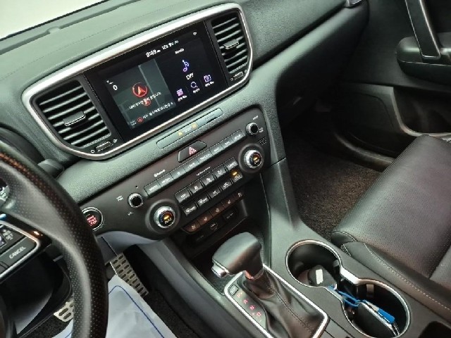 5121000626R10.jpg