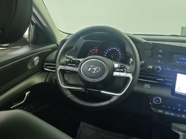 6051501897R9.jpg