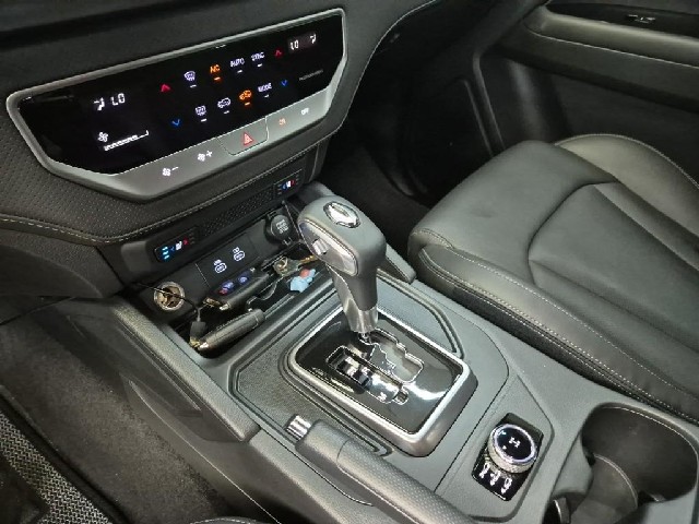 6071501956R8.jpg