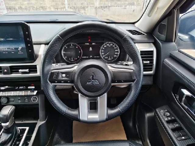 216608638628e313364d49d583a45537.jpeg