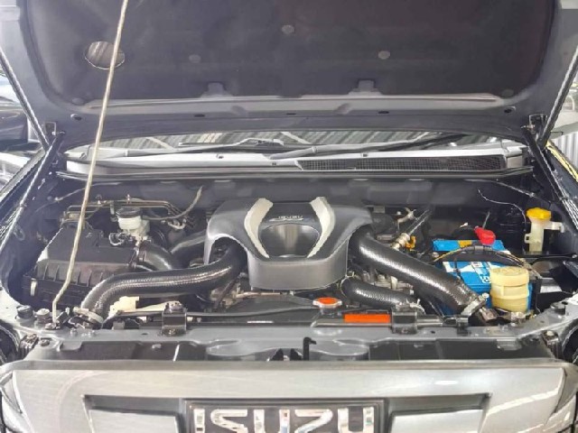5ebdd179d23be6d7391a7d1aee37e329.jpeg