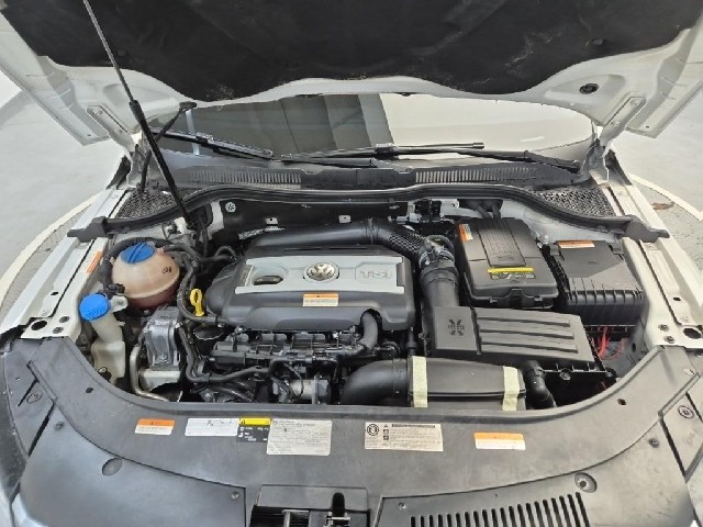 5121501556R5.jpg