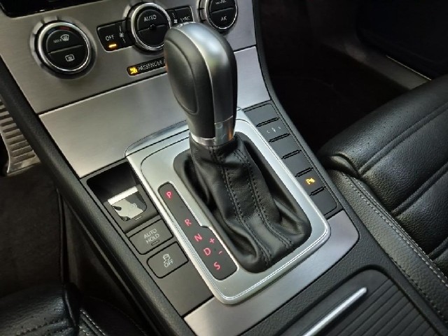5121501556R8.jpg