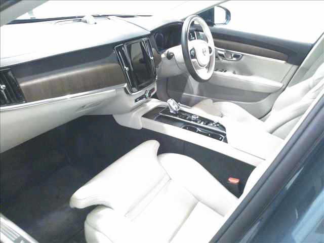 aed113f990e42bf576dc6b553a22628f.jpg