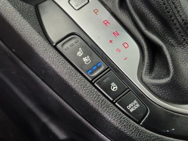 6051001082R17.jpg