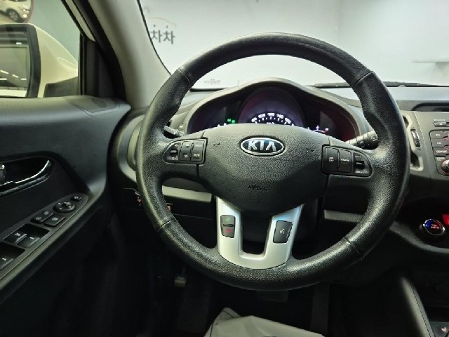 6051501649R9.jpg