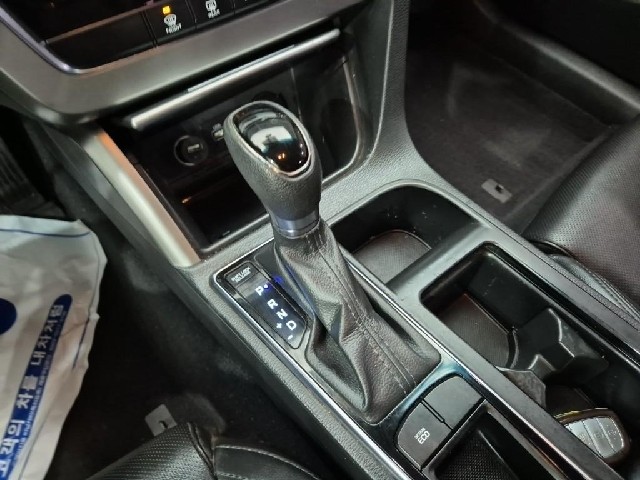 6051001701R8.jpg