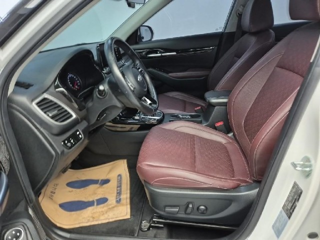 6051501894R11.jpg