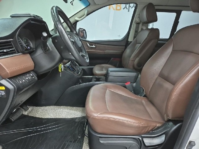 6061000909R11.jpg