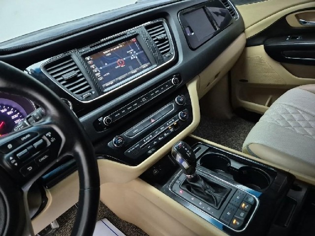 6011000192R10.jpg