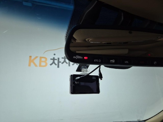 6011000192R17.jpg