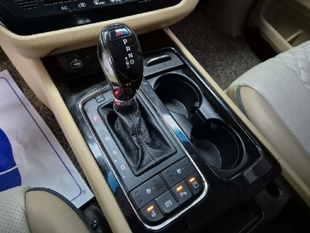 6011000192R8.jpg