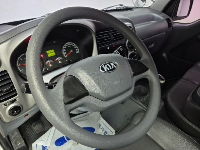 6051001826R8.jpg