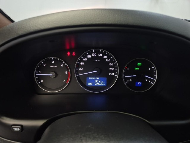 6061501677R6.jpg