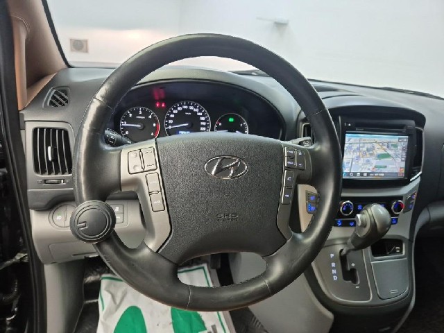 6061501677R9.jpg