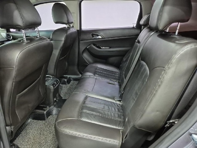 6061000156R12.jpg