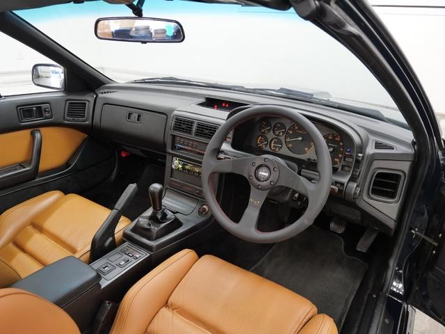 2505720A30260711W00102.jpg