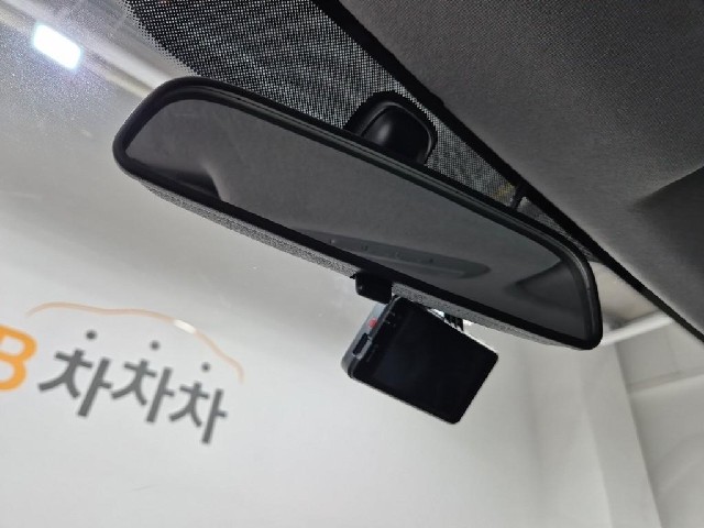 6061002844R13.jpg