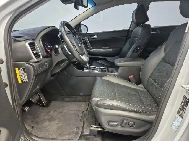 6011500856R11.jpg