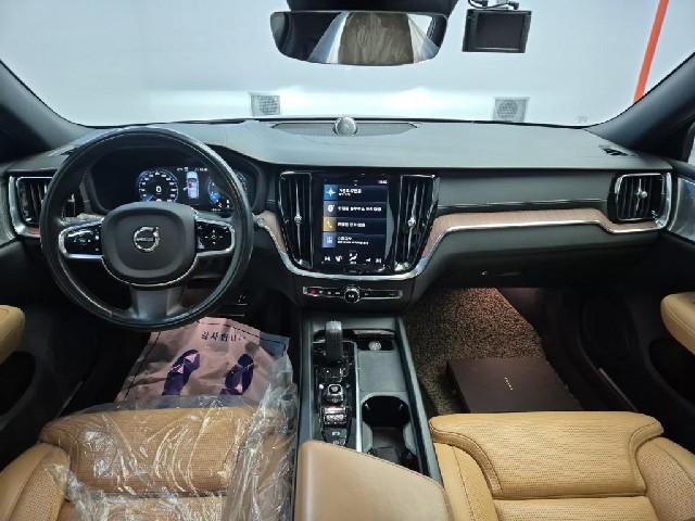 6011500724R7.jpg