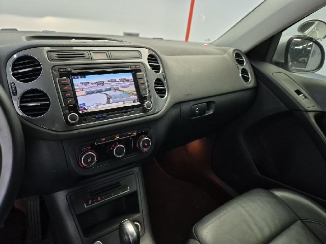 6041500808R10.jpg