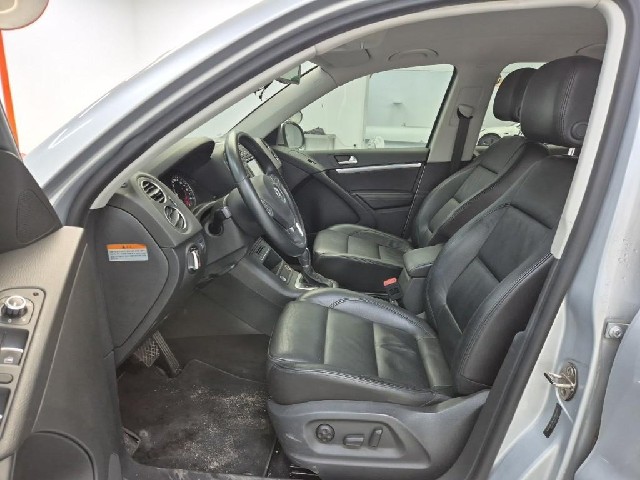 6041500808R11.jpg