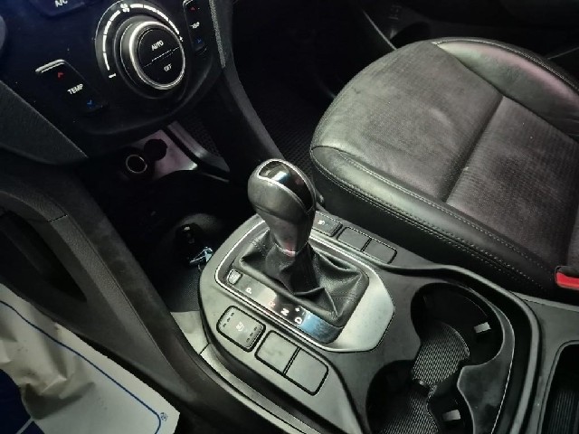 6041000233R8.jpg