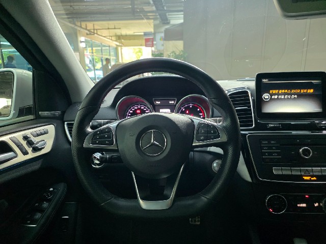 f7ed5abe756d4fc65ceeca62e8130bb9.jpeg