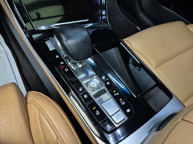 6061500691R8.jpg