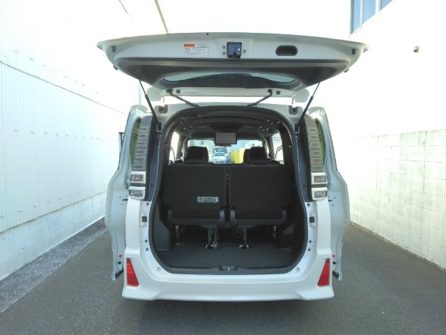 e85f8cd499cc25225564d1728de925d7.jpg