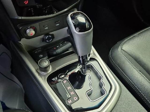 6061002656R8.jpg