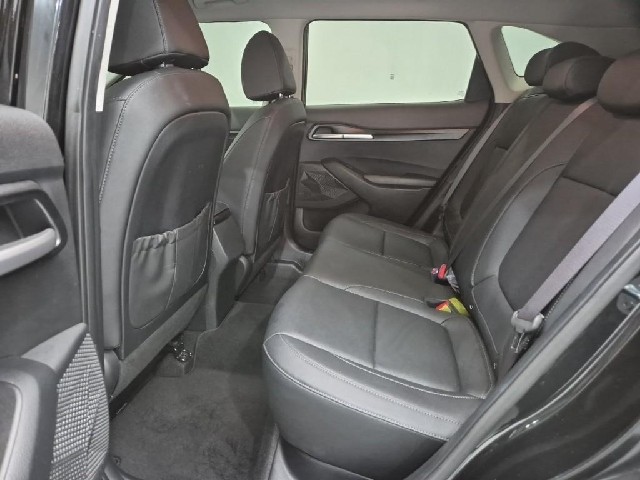 6071000692R12.jpg