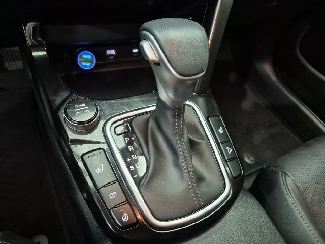 6071000692R8.jpg